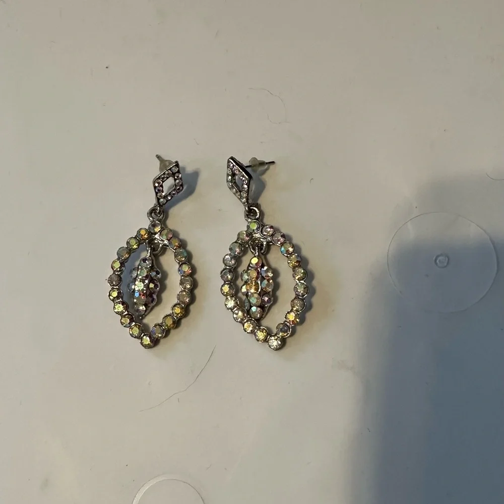 ✨Iridescent Rhinestone Drop Earrings - Picture 2 of 3